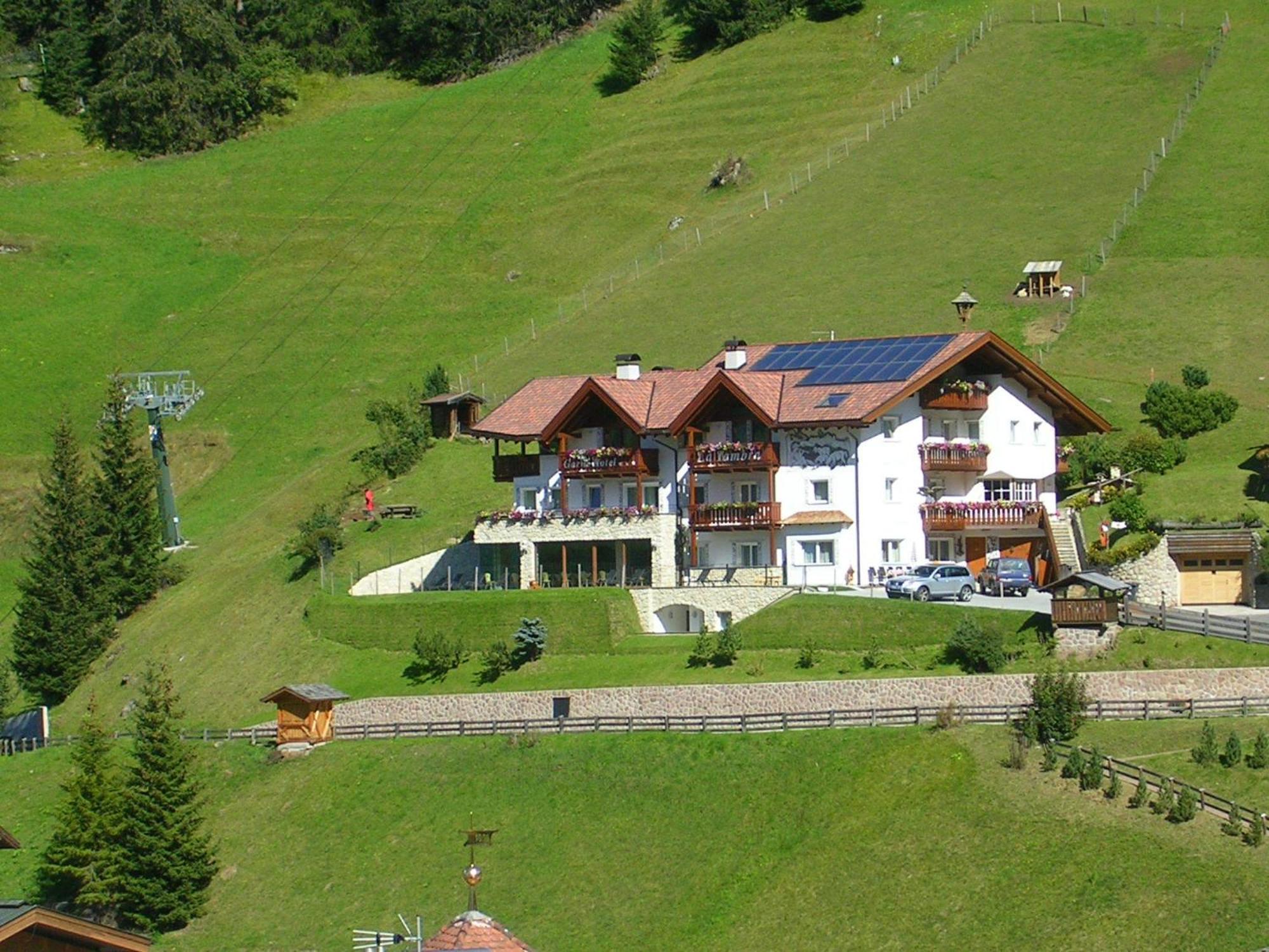 Garni La Tambra Otel Selva di Val Gardena Dış mekan fotoğraf